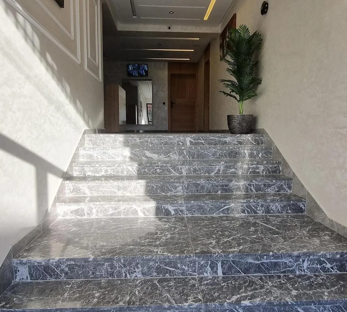 Quiet Studio In Maarif Residence Jasmane Living Casablanca